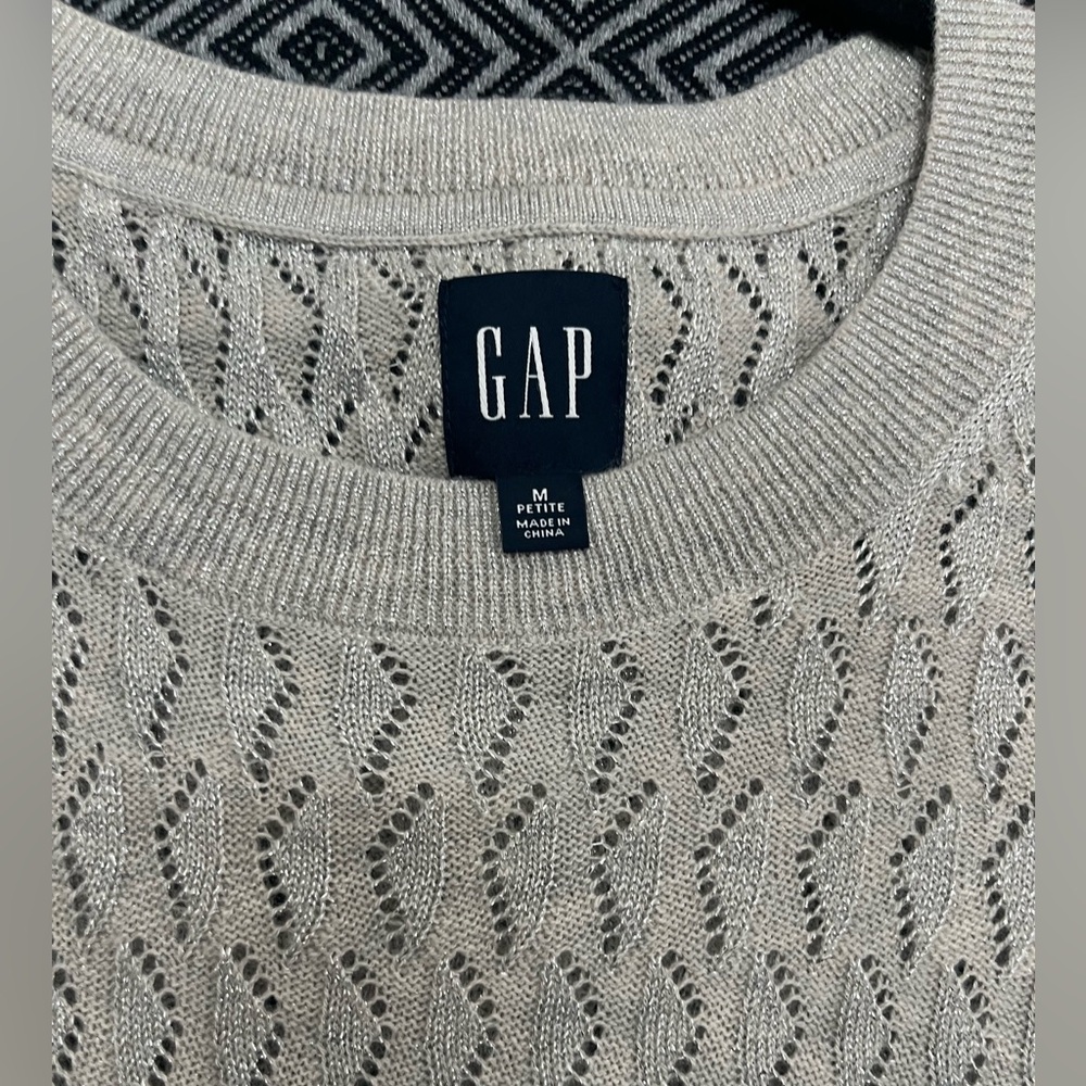 GAP Gray Knit Sweater